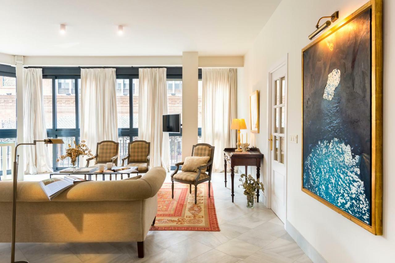 Apartamento La Catedral Sevilla Exteriör bild