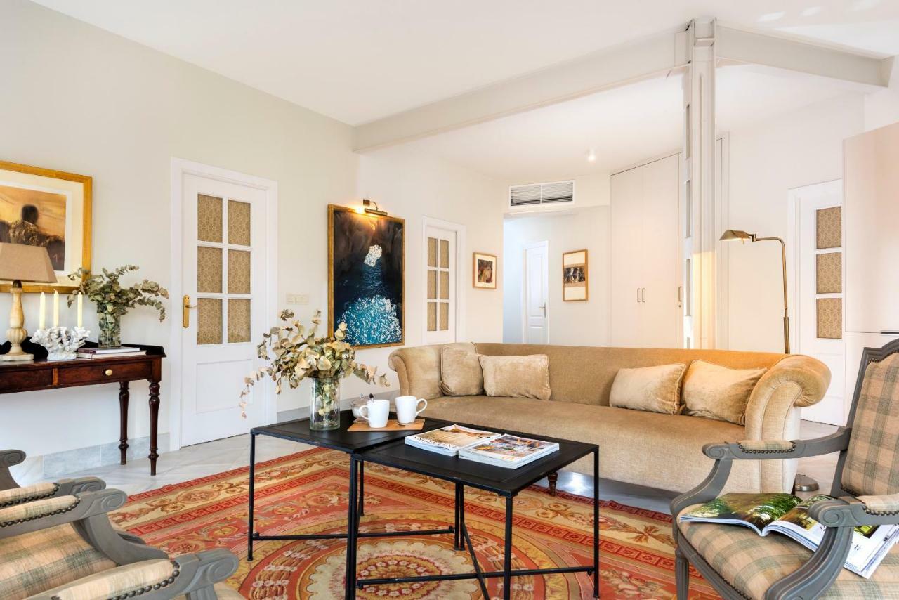 Apartamento La Catedral Sevilla Exteriör bild