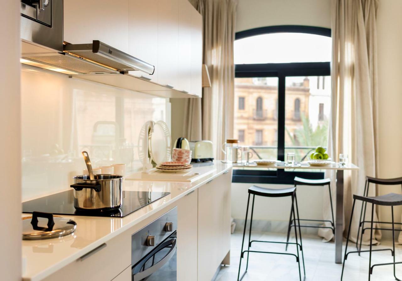 Apartamento La Catedral Sevilla Exteriör bild
